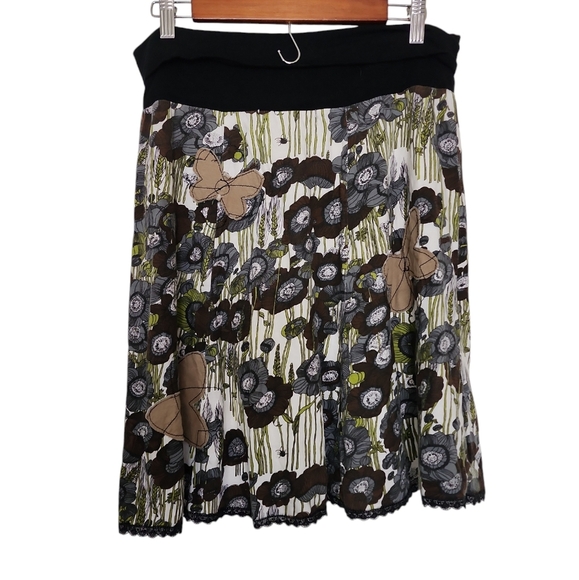 Luna Claire y2k vintage floral butterfly bug print fold over skirt - Picture 3 of 9